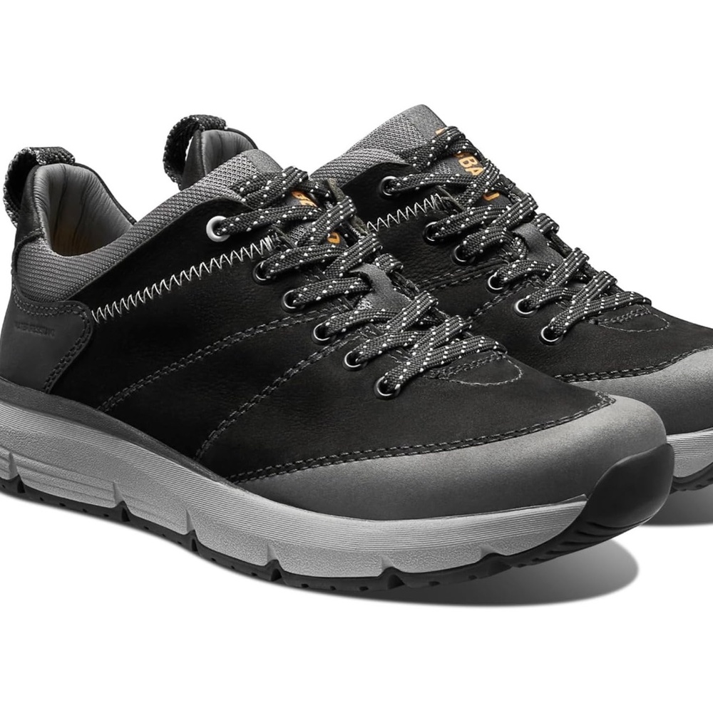 NWT Samuel Hubbard Camino Walker Leather Water Resistant Women's Sneakers Sz 7.5